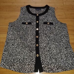 Jones New York Black and Cream Animal Patterned Blouse